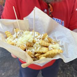 Top Shelf Mobile Cusine - Cheese fries