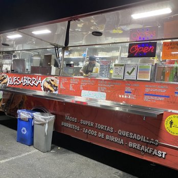 Tacos El Noa Noa - Nicely lit truck - Food Trucks Near Me - Sunnyvale, California Tacos El Noa Noa - Nicely lit truck - Food Trucks Near Me - Sunnyvale, California