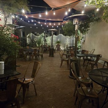 JoJo's - Bars Near Me - Tucson, Arizona