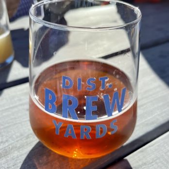 District Brew Yards - Brewpubs Near Me - Chicago, Illinois
