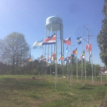 Baldwin Park - Flags of the park - Parks Near Me - Manassas, Virginia