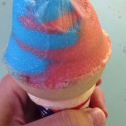 Mr Divots - My FAVORITE Whipps combo: Strawberry and Blue Raspberry