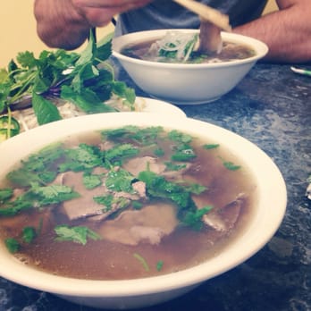 Pho Luc Lac - Pho tai chin small bowl - Vietnamese Near Me - Houston, Texas