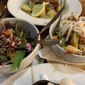 Plato - Beet and arugula salad, warm Asian slaw - New Zealand Near Me - Dunedin, OTA Plato - Beet and arugula salad, warm Asian slaw - New Zealand Near Me - Dunedin, OTA
