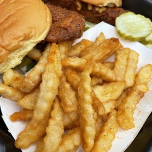 DAVE’S HOT CHICKEN - 406 Photos & 355 Reviews - 9040 W Sahara Ave, Las ...