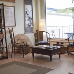 Ancient Art Health Center - Relaxing atmosphere when walk in.