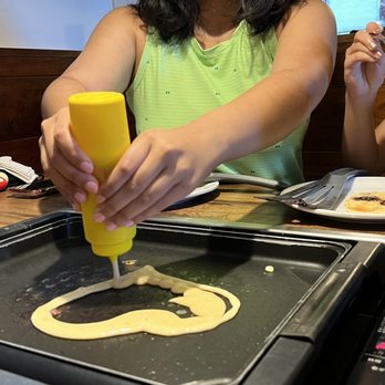 Slappy Cakes - My kiddos gave this place their hearts. - Breakfast & Brunch Near Me - Lahaina, Hawaii
