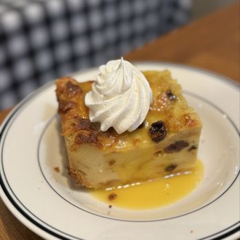 Mimi's Cafe - Bread Pudding - Breakfast & Brunch Near Me - Los Angeles, California Mimi's Cafe - Bread Pudding - Breakfast & Brunch Near Me - Los Angeles, California