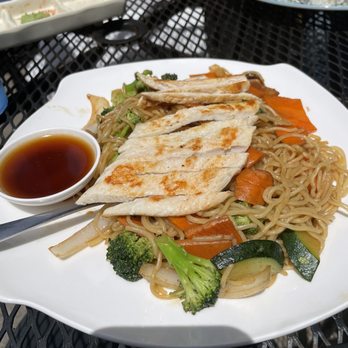 Sushi Ai - Chicken stir fry - Sushi Bars Near Me - Clayton, Missouri Sushi Ai - Chicken stir fry - Sushi Bars Near Me - Clayton, Missouri
