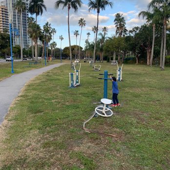 Kenneth M Myers Bayside Park - "This is a sad park" -Miles - Parks Near Me - Miami, Florida Kenneth M Myers Bayside Park - "This is a sad park" -Miles - Parks Near Me - Miami, Florida