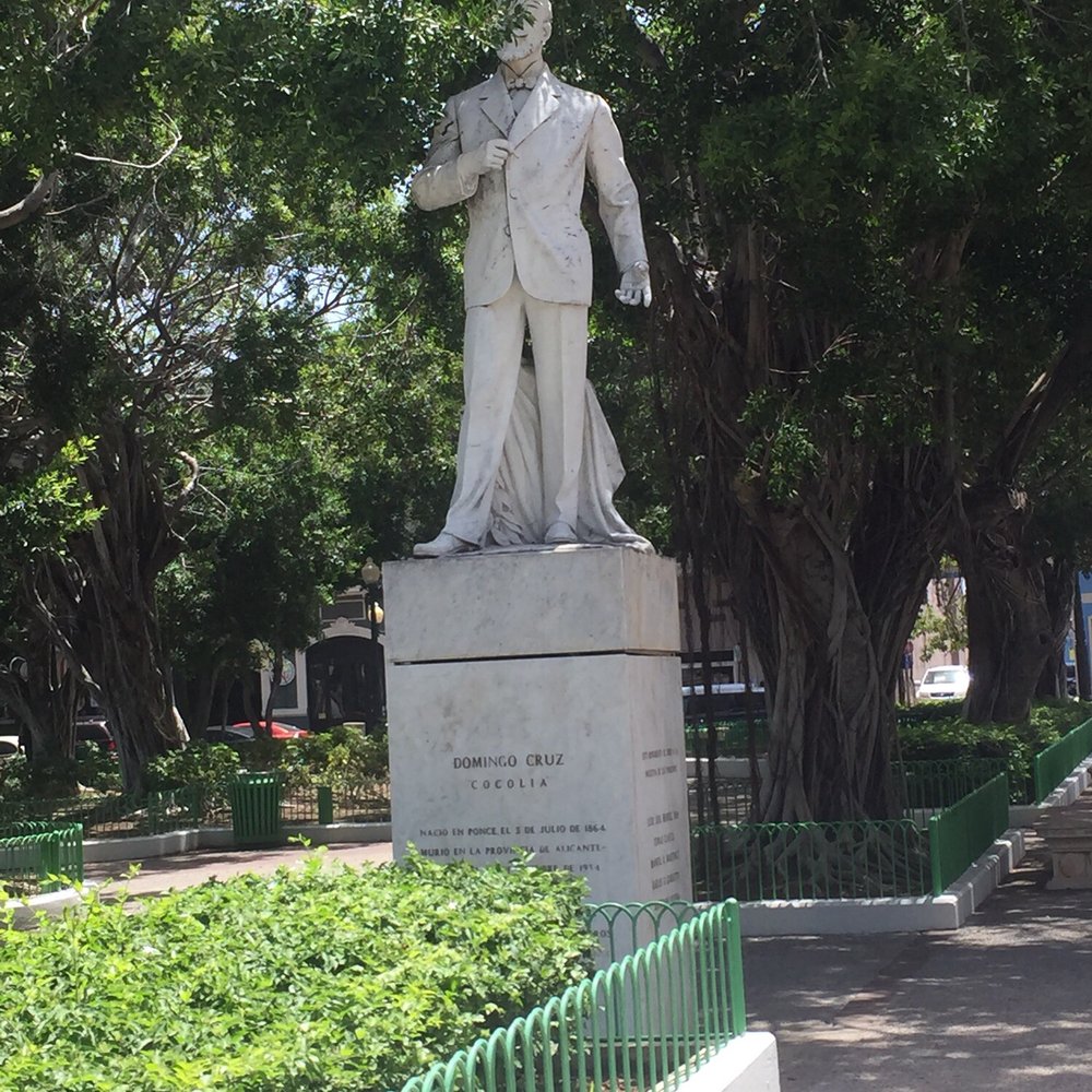 Parque de Bombas - Statues surrounding the "plaza" nearby the FireHouse - Landmarks & Historical Buildings Near Me - Ponce, Puerto Rico Parque de Bombas - Statues surrounding the "plaza" nearby the FireHouse - Landmarks & Historical Buildings Near Me - Ponce, Puerto Rico