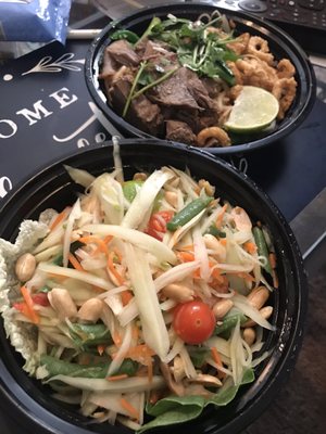 Som Tam by null