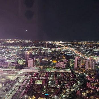 The High Roller - Amusement Parks Near Me - Las Vegas, Nevada