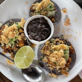 Bakan - Carnitas tacos - Mexican Near Me - Miami, Florida