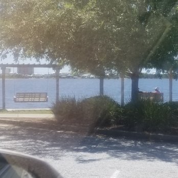 Mo's Landing Park - Parks Near Me - Gulf Shores, Alabama Mo's Landing Park - Parks Near Me - Gulf Shores, Alabama