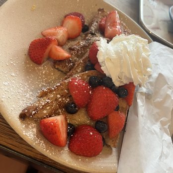 La Panadería Bakery Café - Tequila French Toast - Breakfast & Brunch Near Me - San Antonio, Texas