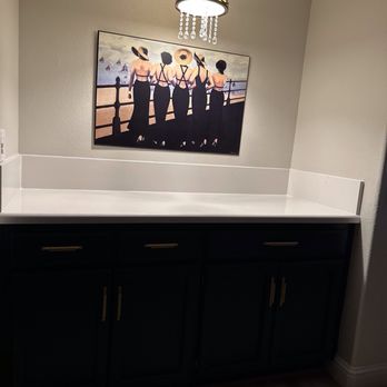 America's Dream HomeWorks - Wet bar area after photo - General Contractors Near Me - North Highlands, California America's Dream HomeWorks - Wet bar area after photo - General Contractors Near Me - North Highlands, California