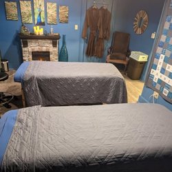 Water's Edge Salon & Spa