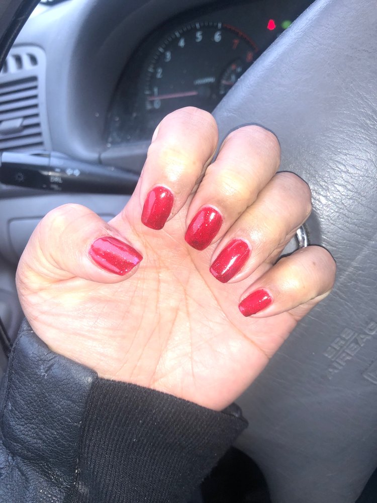 Lynn nails and spa