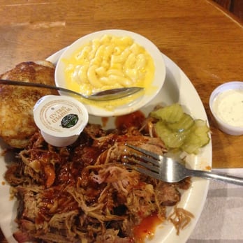 Top Hog - Barbecue Plate - Barbeque Near Me - Gallatin, Tennessee Top Hog - Barbecue Plate - Barbeque Near Me - Gallatin, Tennessee