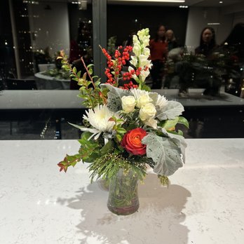 Bell and Trunk Flowers - Florists Near Me - San Francisco, California