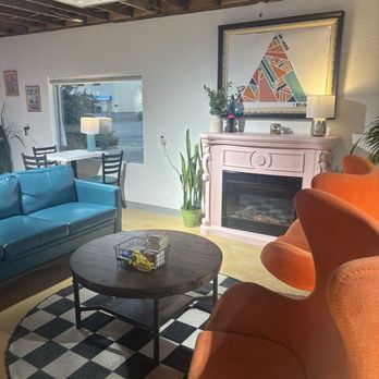 Refuge Coffee Collaboration - Sitting Area - Coffee & Tea Near Me - Anchorage, Alaska