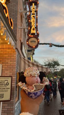 Gibson Girl Ice Cream Parlor by null