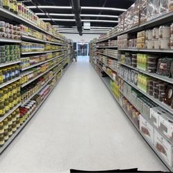 Barakat's Middle East Market - Middle Aisle