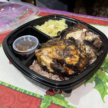 Gully’s Grill - Jerk chicken white dinner - Caribbean Near Me - Memphis, Tennessee Gully’s Grill - Jerk chicken white dinner - Caribbean Near Me - Memphis, Tennessee