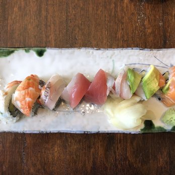 Eiji - rainbow roll - Sushi Bars Near Me - San Francisco, California