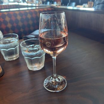 Postino Ballantyne - Sparkling rosé - Wine Bars Near Me - Charlotte, North Carolina Postino Ballantyne - Sparkling rosé - Wine Bars Near Me - Charlotte, North Carolina