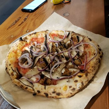 Bare Knuckle Pizza - Very bland, undercooked crust, non vegan Roman. - Pizza Near Me - Oakland, California