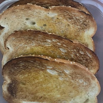 Bono’s Pit Bar-B-Q - Toast could be more buttery, not so dark but I'll take it. - Barbeque Near Me - Fleming Island, Florida