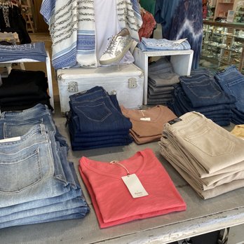 lori+lulu - Women's Clothing Near Me - Fernandina Beach, Florida