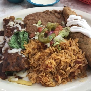 Chuy's - Cheese chile relleno and veggie enchilada - Tex-Mex Near Me - Charlotte, North Carolina