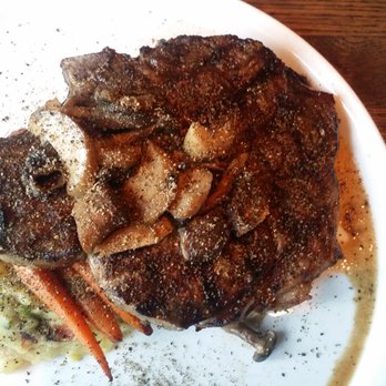 Hart's Table & Bar - Lux Stk, Med Rare - Canadian (New) Near Me - Edmonton, Alberta