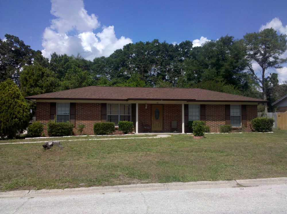 Slide of Roof Consultants and Services