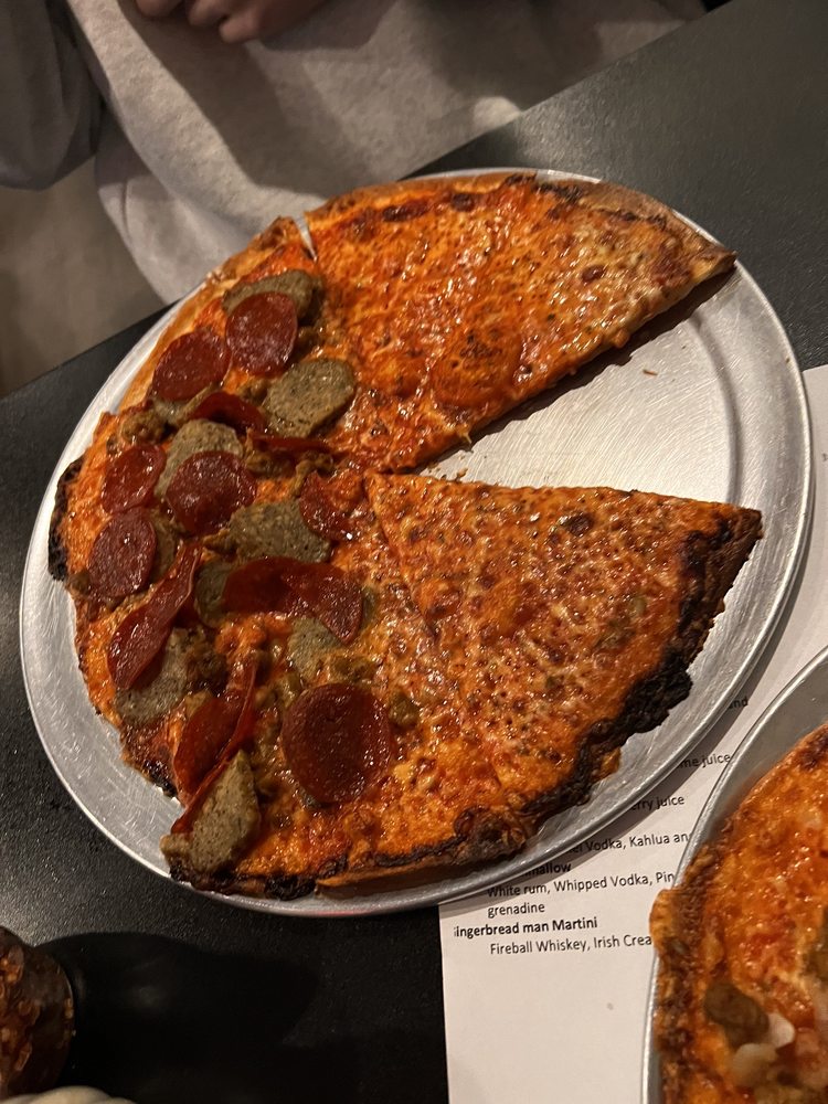 MONTE’S RESTAURANT Updated November 2024 69 Photos & 163 Reviews