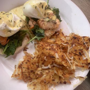 Shorehouse Kitchen - Seared Salmon Benedict - Coffee & Tea Near Me - La Jolla, California Shorehouse Kitchen - Seared Salmon Benedict - Coffee & Tea Near Me - La Jolla, California