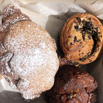 Bake Sum - Thai Mango Croissant, Green Onion Croissant, Ginger Pull-apart - Desserts Near Me - Oakland, California