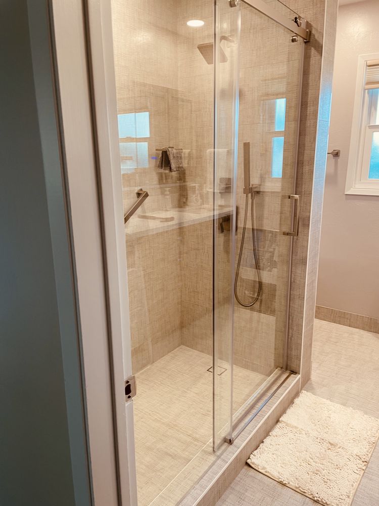 Slide of Palacios Renovations