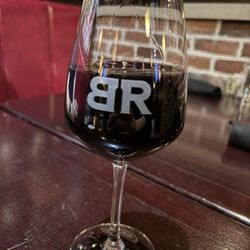 Bâton Rouge Grillhouse & Bar - Vin rouge