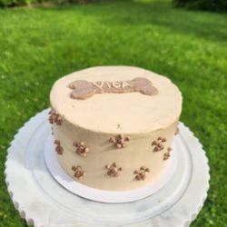 Tatakua Bakery - Dog-friendly Cake
