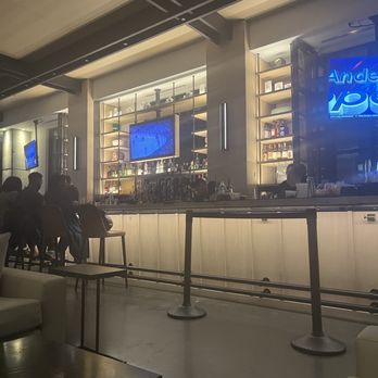 Drawbar - Inside bar - Lounges Near Me - Atlanta, Georgia Drawbar - Inside bar - Lounges Near Me - Atlanta, Georgia