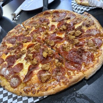Bergheim Pizza Company - Meat lovers pizza - Pizza Near Me - Boerne, Texas Bergheim Pizza Company - Meat lovers pizza - Pizza Near Me - Boerne, Texas