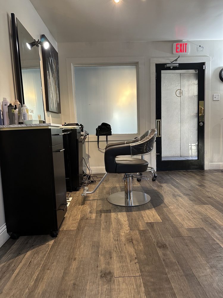 House of Dear Hair Salon