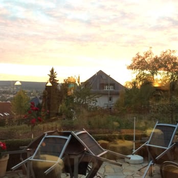 Bellevue - Ausblick im Herbst kurz vor Schluss - das ist dem Namen gerecht.. Bellevue - German Near Me - Pforzheim, BW