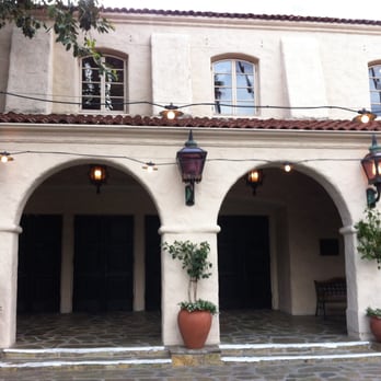 Pasadena Playhouse - waiting for the doors to open!!!!! - Performing Arts Near Me - Pasadena, California Pasadena Playhouse - waiting for the doors to open!!!!! - Performing Arts Near Me - Pasadena, California