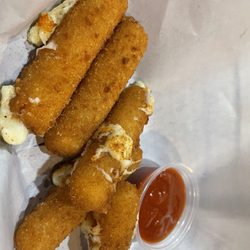 Tre Viones - Mozzarella cheese sticks