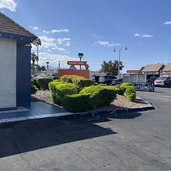 Farm Basket - Outside by drive thru - Fast Food Near Me - Las Vegas, Nevada